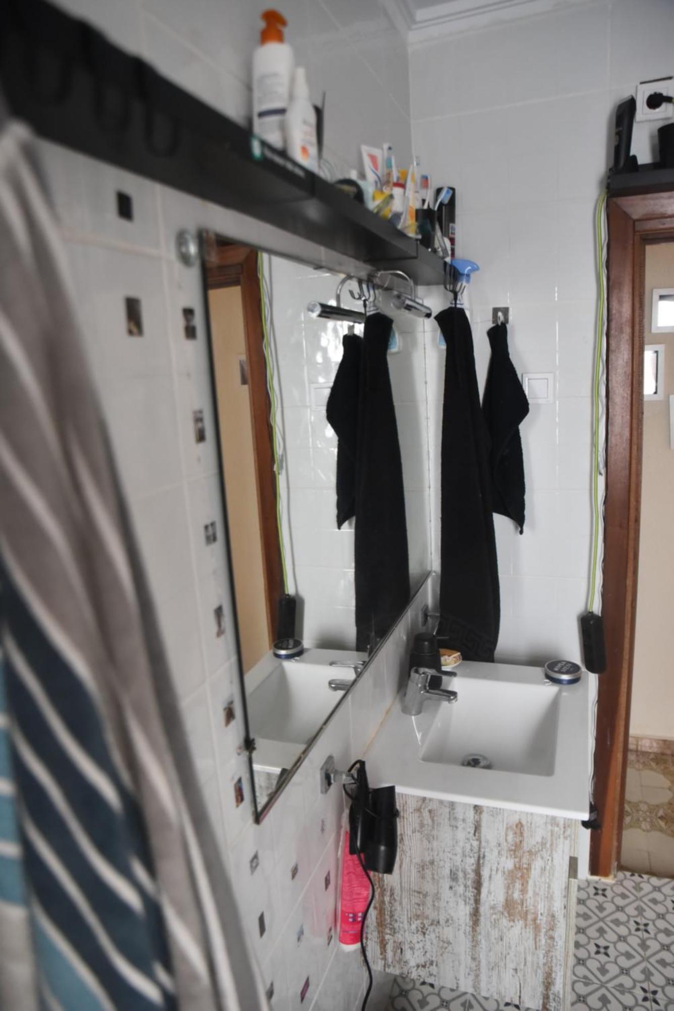 Grosses Modernes Zimmer "Silber" Fuer 2 Personen Und Katzenliebhaber Valencia Bagian luar foto